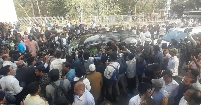 সংসদ ভবনে প্রবেশ করেছেন জামায়াতের আমির